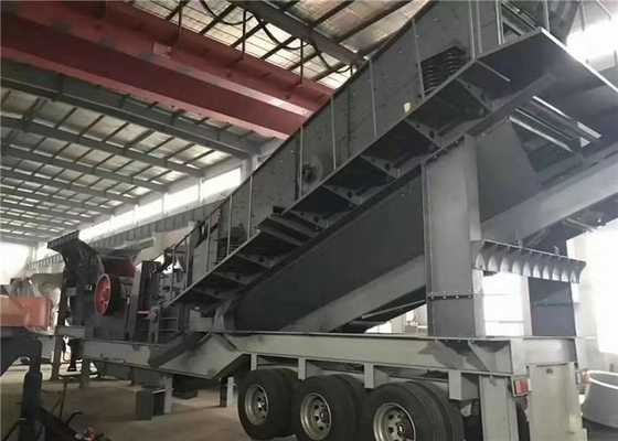 230 T/H Complete Screening And Crushing Equipment Iron Ore 750×1060 Tracked Impact Crusher