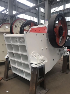 Symons Cone Jaw Crusher Machine Europe Type Rock Hammer Crusher C125