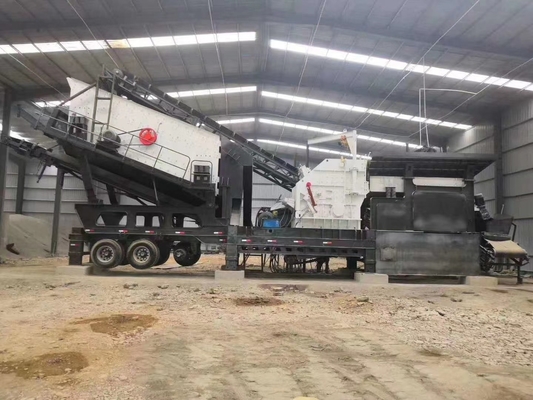 174.7Kw Mobile Crusher Machine 150 TPH 190 TPH Mobile Stone Crusher Plant Screen