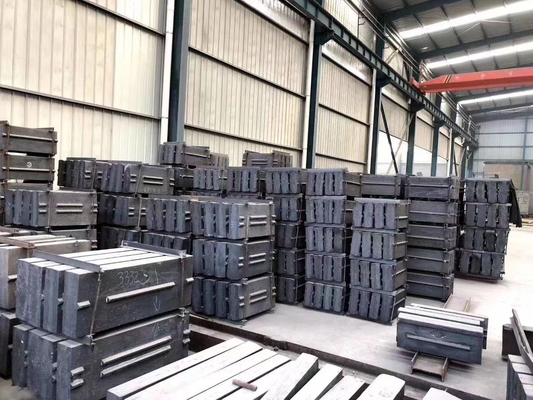 Spider Frame Crusher Machine Parts , High Chromium Hammer Crusher Spare Parts