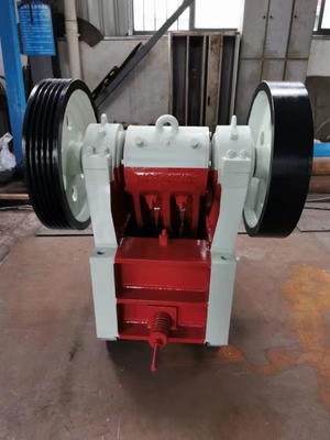 15Kw Jaw Crusher Machine 5-20 TPH Mining Small Scale Rock Crusher PE250*400
