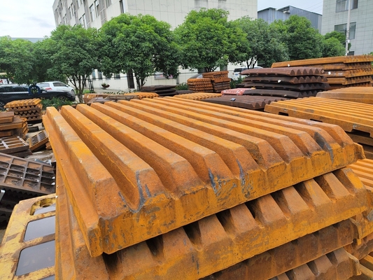CJ412 Machine Stone Crusher Spare Parts PE750*1060 Fixed Movable