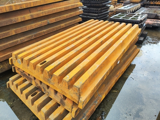 CJ412 Machine Stone Crusher Spare Parts PE750*1060 Fixed Movable