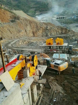 100-200 TPH Limestone Impact Crusher Machine PF1214 1010 1315 Compact Concrete Crusher