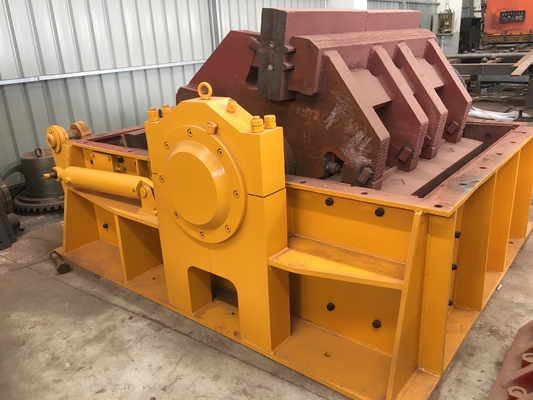 Quarry Hydraulic Impact Crusher Machine Portable PF1210 For Medium Hardness Ores