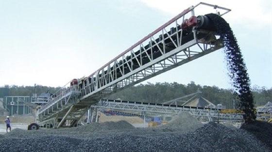 Iron Ore Transfer Belt Conveyor 200Kw 1200mm Width Mining Transportation Heat Resistant