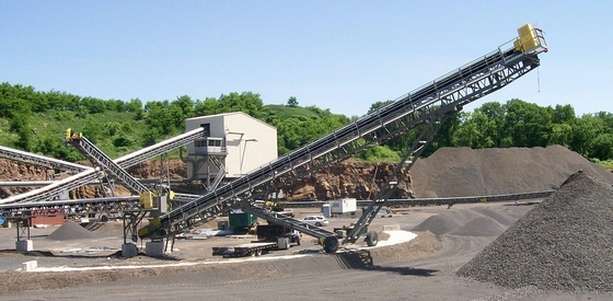 20kw 80TPH Transfer Belt Conveyor Coal Mine Portable Mini Conveyors PE200 PE500