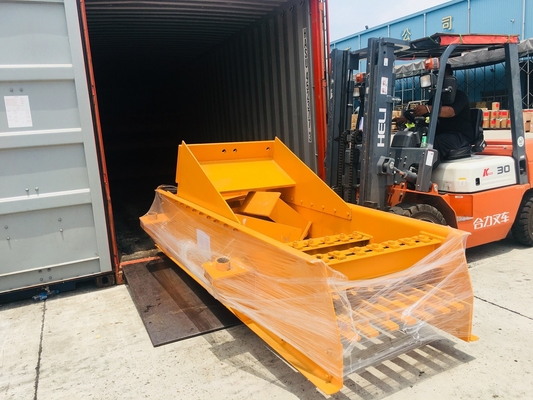 13Kw*2 GZT 1560 Vibrating Feeder Machine Electromagnetic Vibratory Feeder With Speed Controller