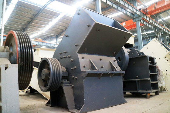 Mini Mobile Diesel Hammer Crusher Machine Portable Salt Rock Limestone Gold Ore Coal