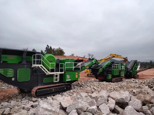 Limestone Crawler Mobile Crusher Machine , Quarry Track Portable Cone Crusher